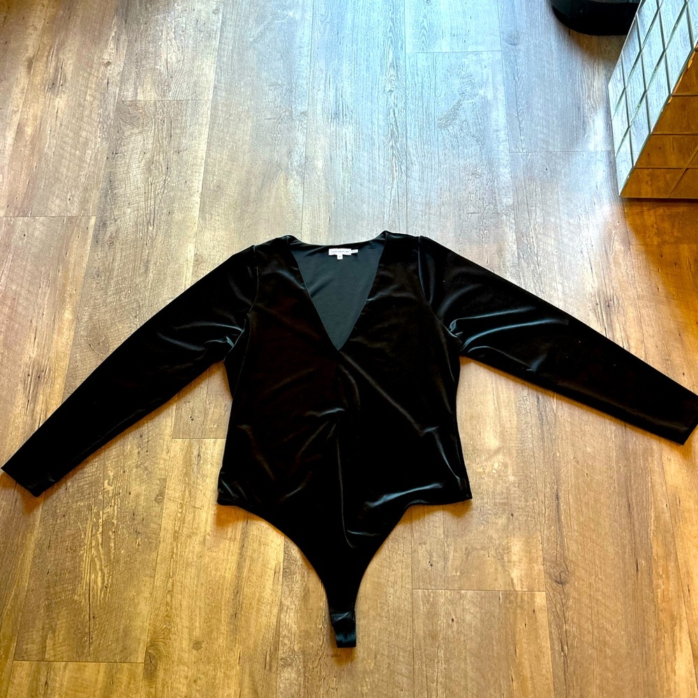 Brand New Good American Velvet Long Sleeve Bodysuit - Size 4 (L/XL)